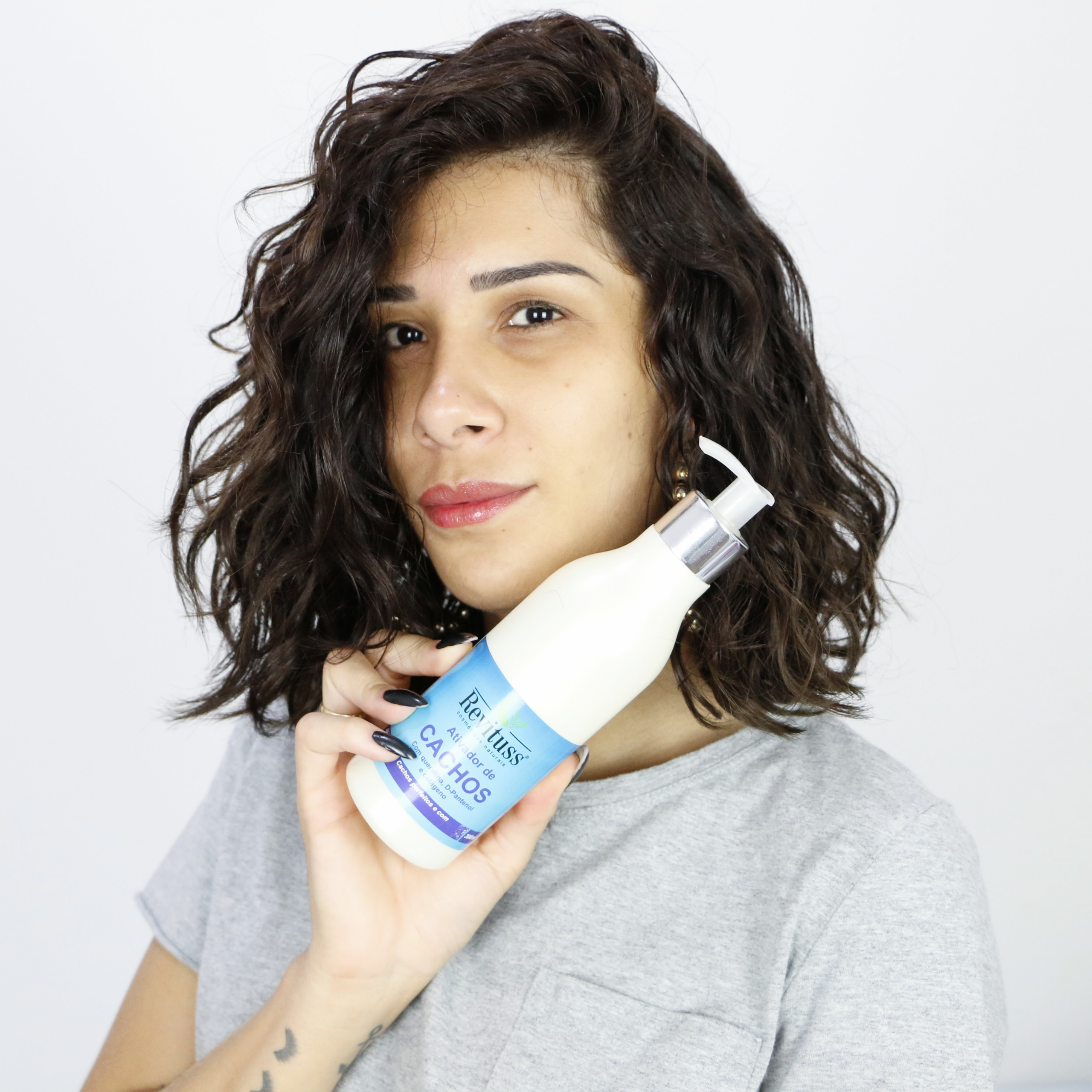 KIT PARA CABELOS CACHEADOS REVITUSS COSMÉTICOS