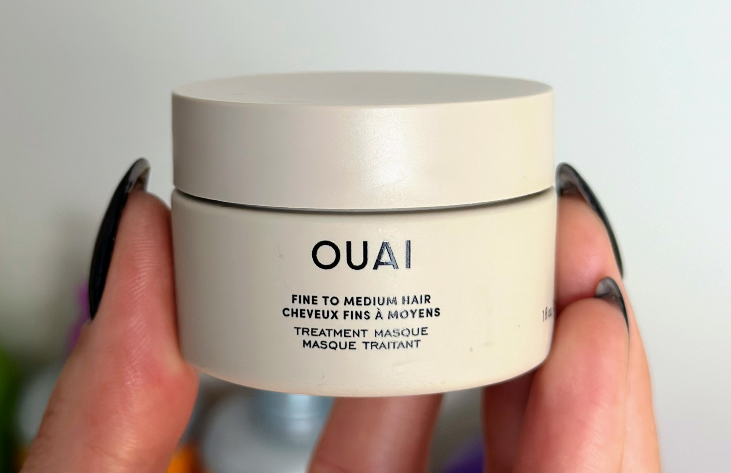 OUAI FINE TO MEDIUM HAIR -  MÁSCARA DE TRATAMENTO PARA CABELOS FINOS A MÉDIOS
