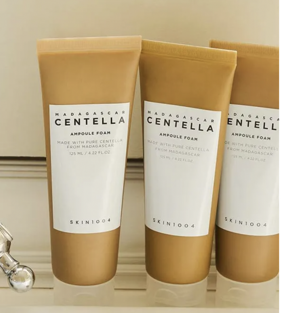Espuma de Limpeza - SKIN 1004 Madagascar Centella Ampoule Foam